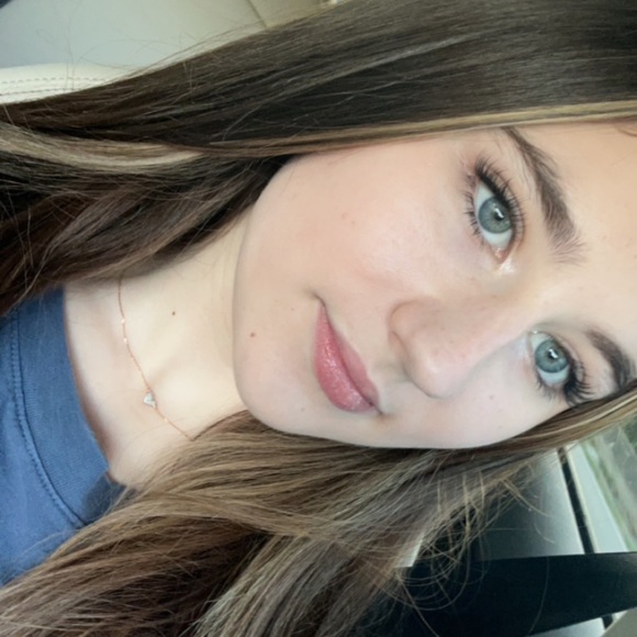 Meet your Posher, Ella - Picture 5 of 12